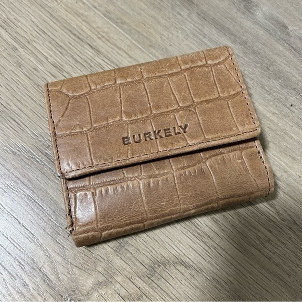 Burkely Icon Ivy Trifold Wallet